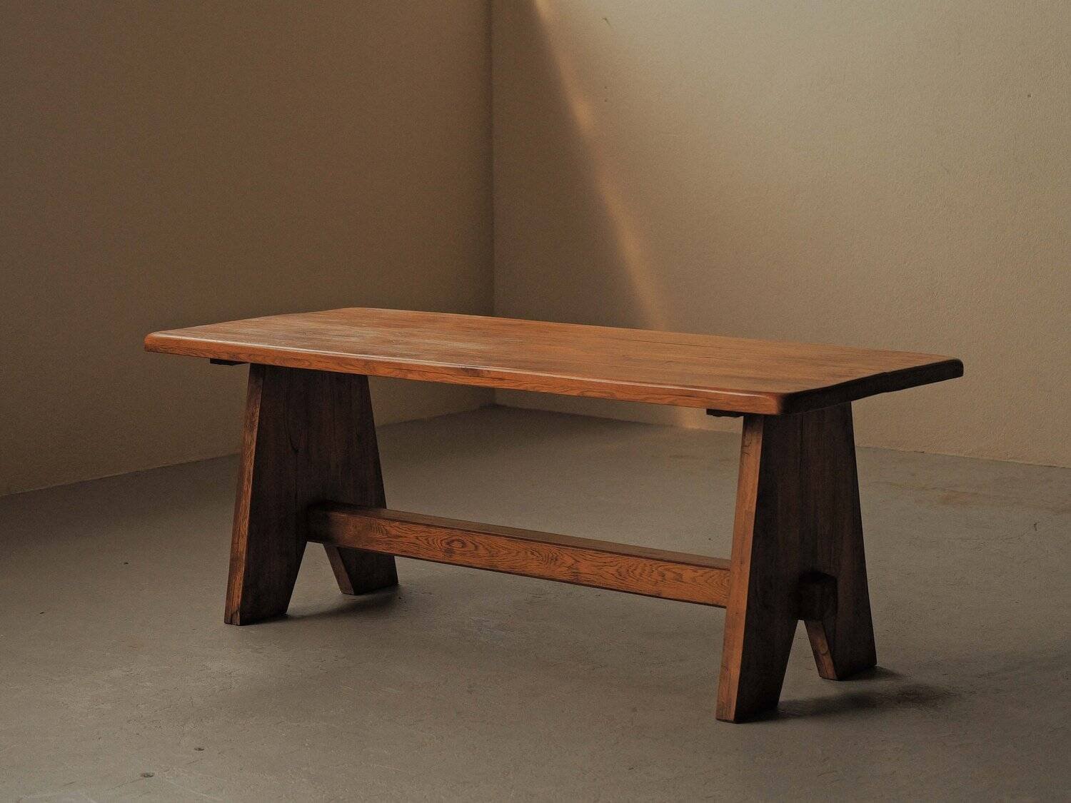 Brutalist dining table in solid oak, France, circa 1980.