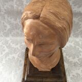 Bust in raw earth of atelier bust face of woman signed j.c.g.