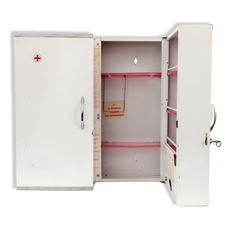 Medicine cabinet space metal double door with key Nightingale vintage