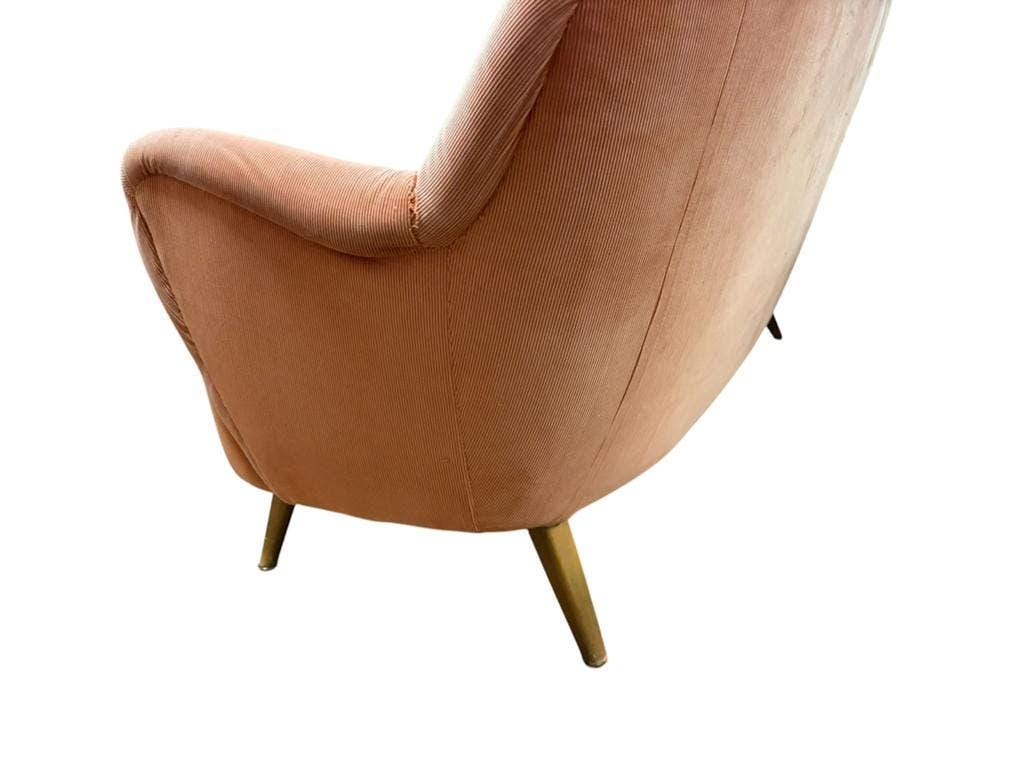 Vintage ribbed salmon pink sofa
