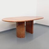 Vintage oval dining table in pink marble from the 70s 80s.