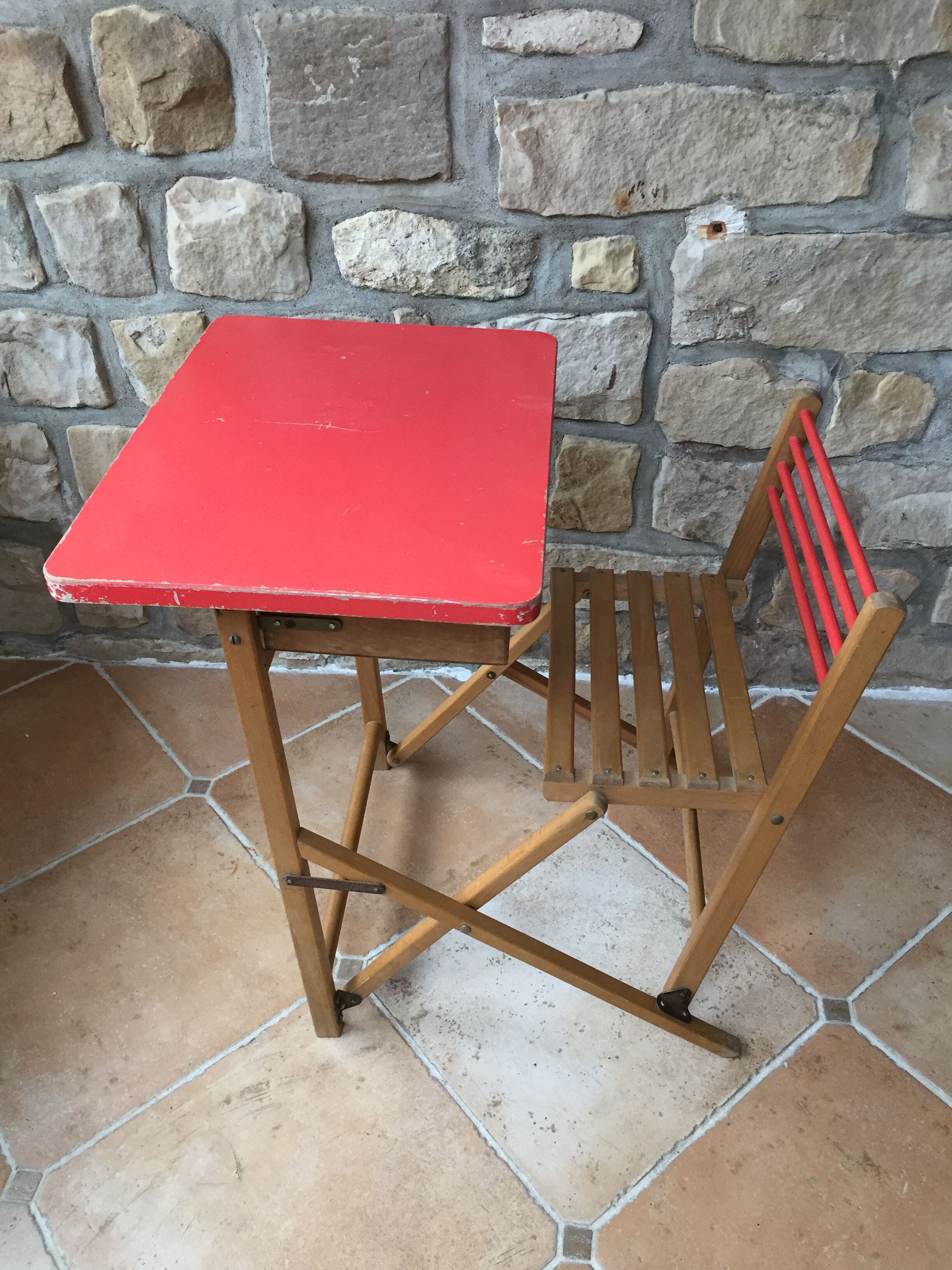 Bureau d'écolier en bois pliable vintage
