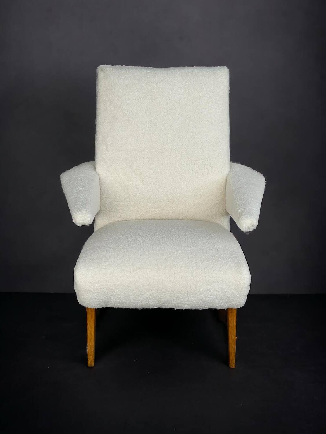 Pair of vintage armchairs from the 1950s-60s refurbished