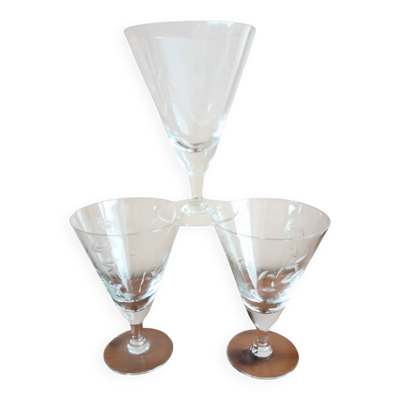 Lot de 3 verres à pied, décor feuillage