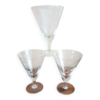 Lot de 3 verres à pied, décor feuillage