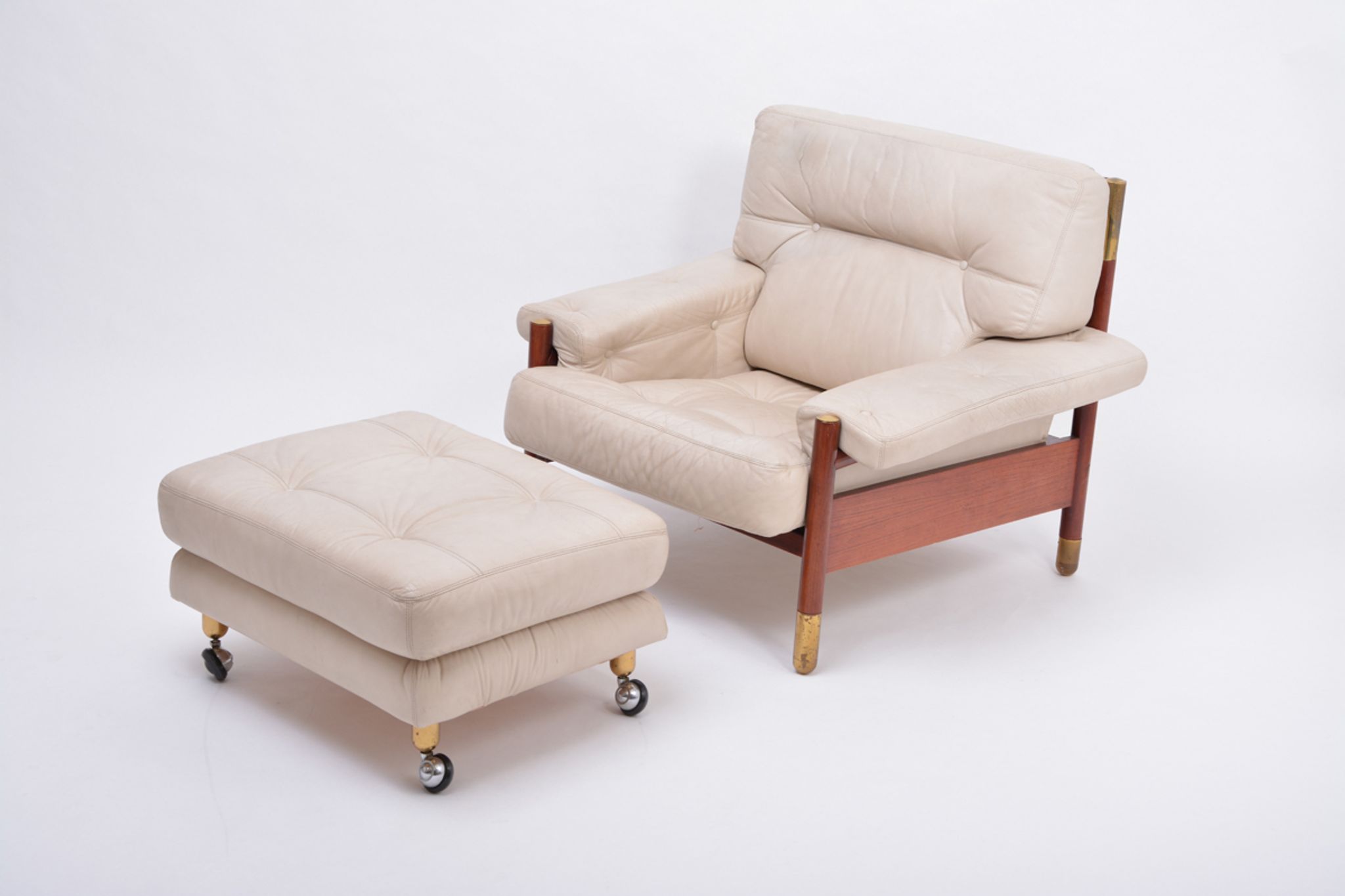 Beige Midcentury Lounge Chair with Ottoman Model "Sella" by Carlo de Carli