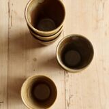 6 vintage stoneware cups – Mismatched