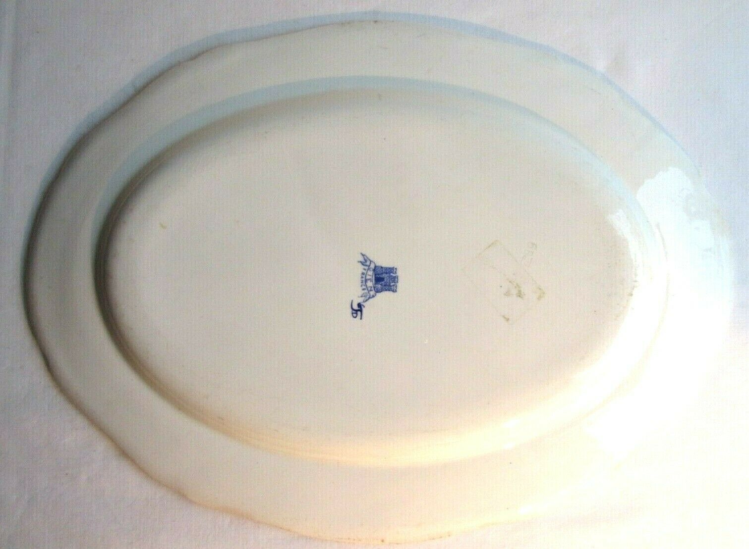Plat ovale signé Gien modèle coq et pivoines 39 cm X 29 cm | Selency
