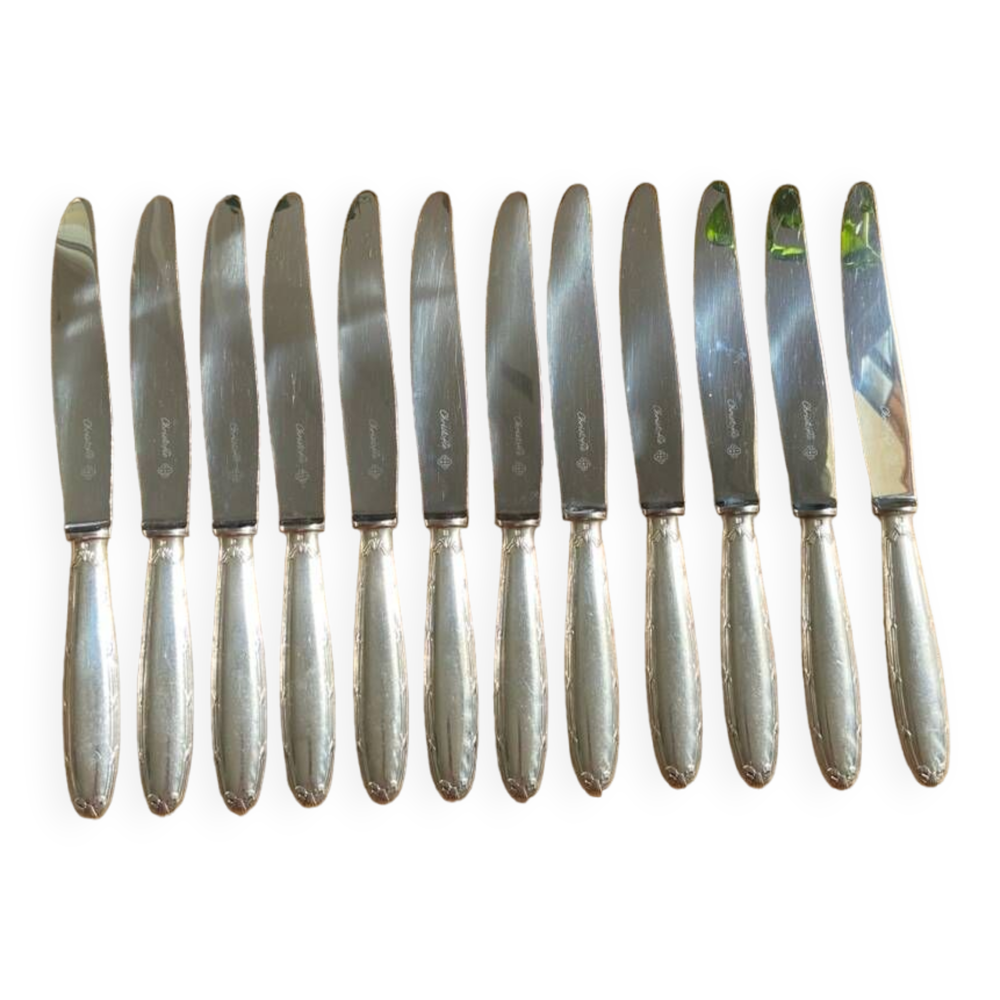12 large Christofle Ribbons silver metal knives
