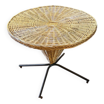 Table ronde en rotin