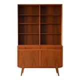 Nordic bookcase with sideboard