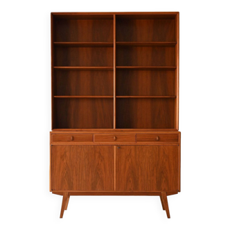 Nordic bookcase with sideboard