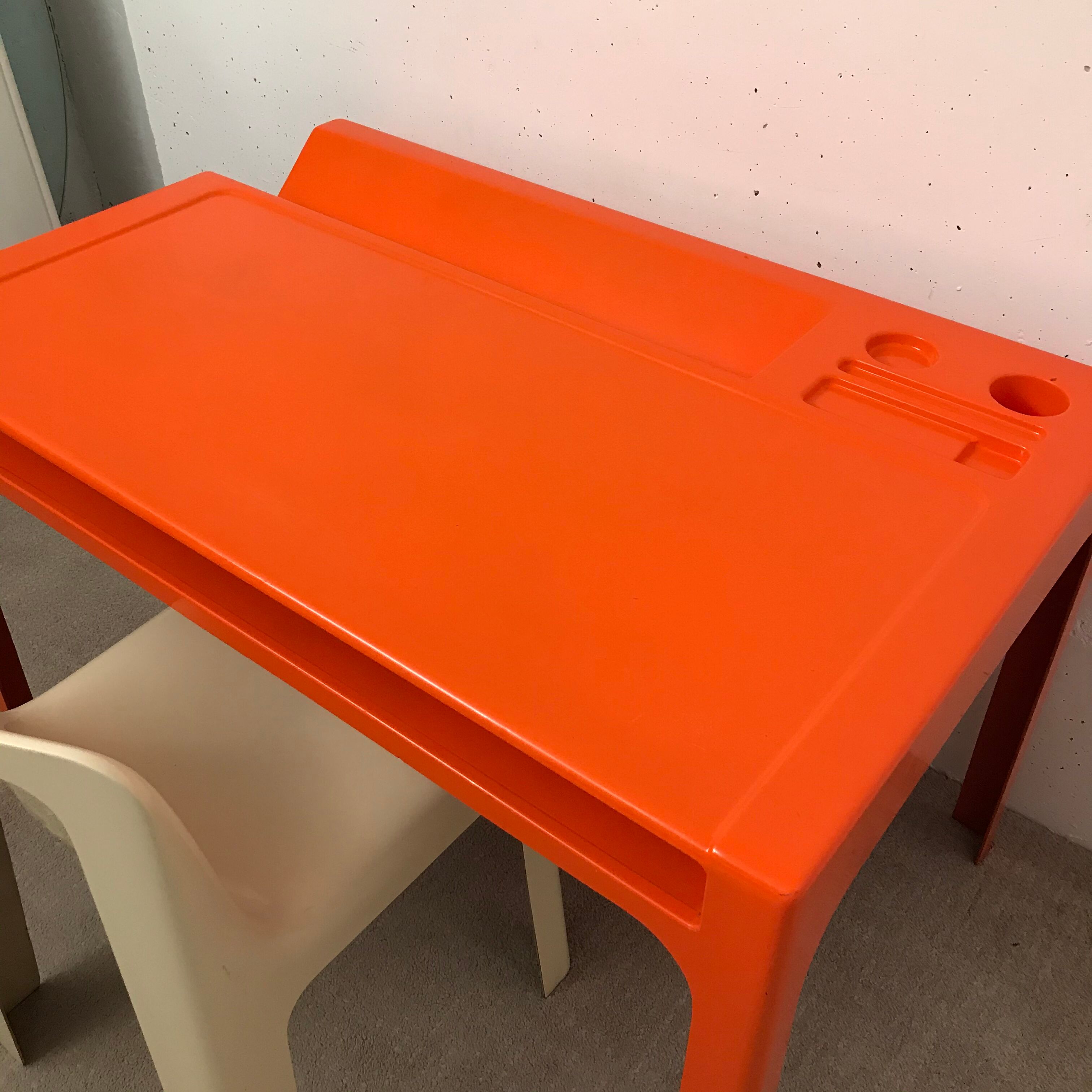 Marc Berthier's Ozoo desk set 1967