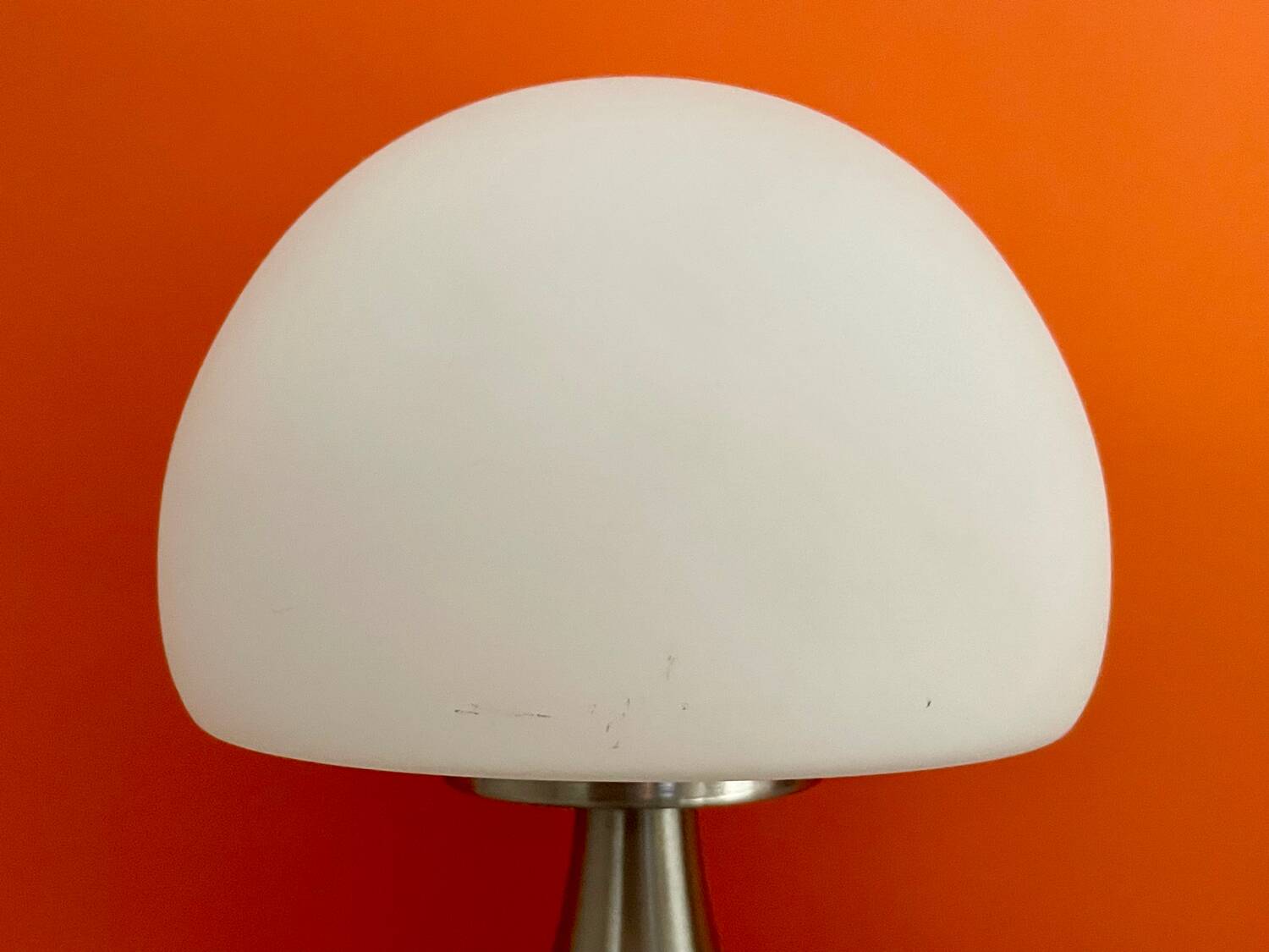 Lampe champignon pied tulipe