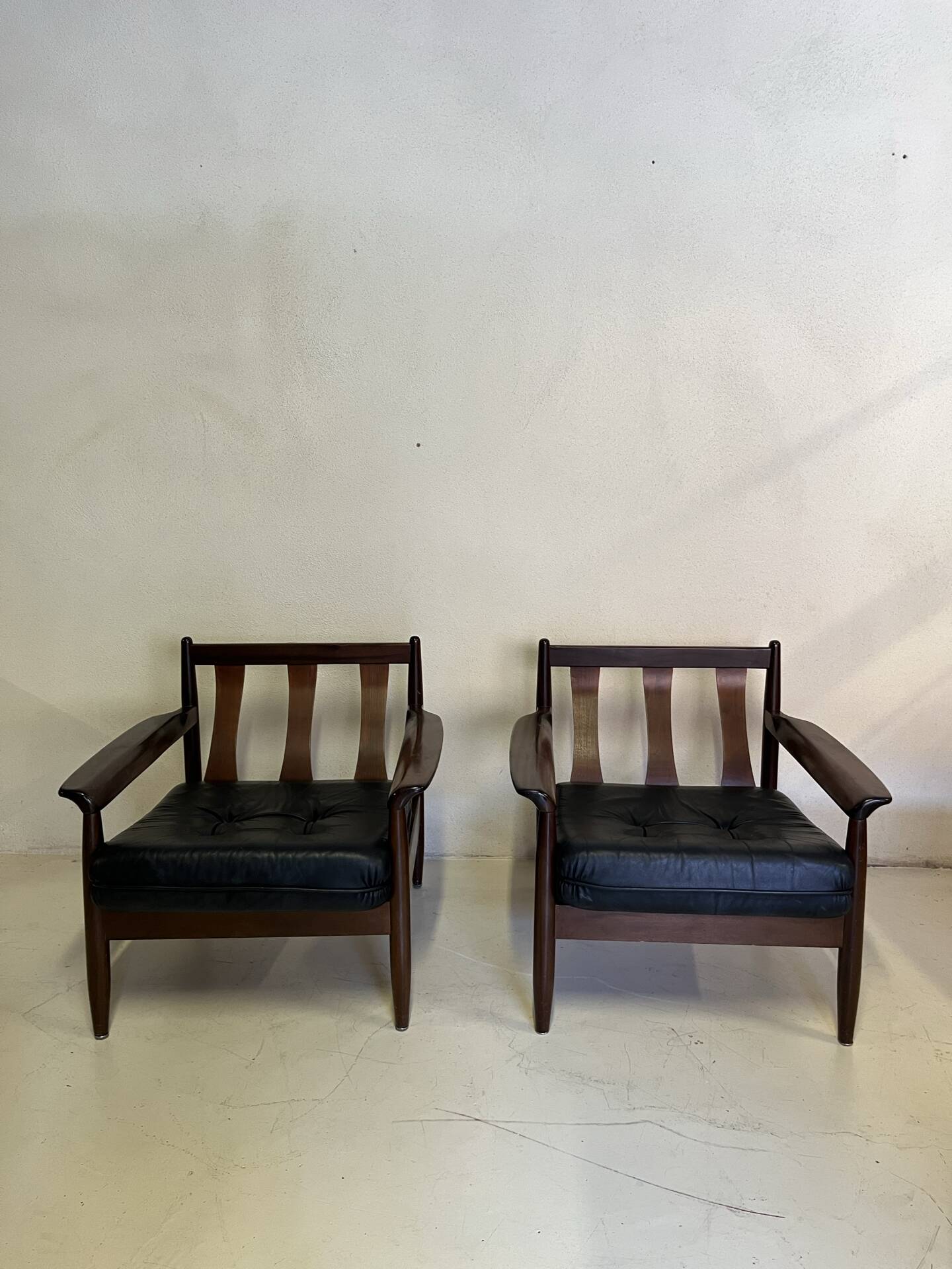 Paire de fauteuils scandinave danois
