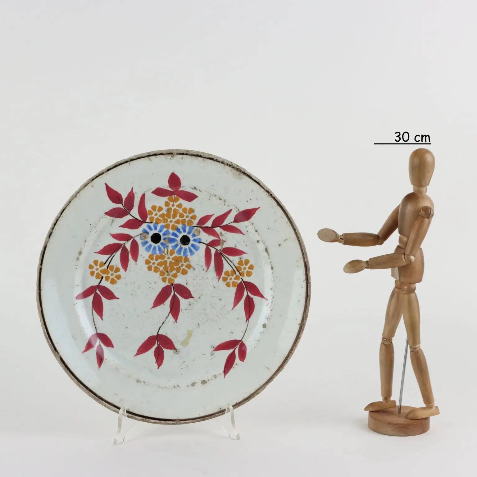 Antique ceramic plate from Laveno, Italy, late 20th century.