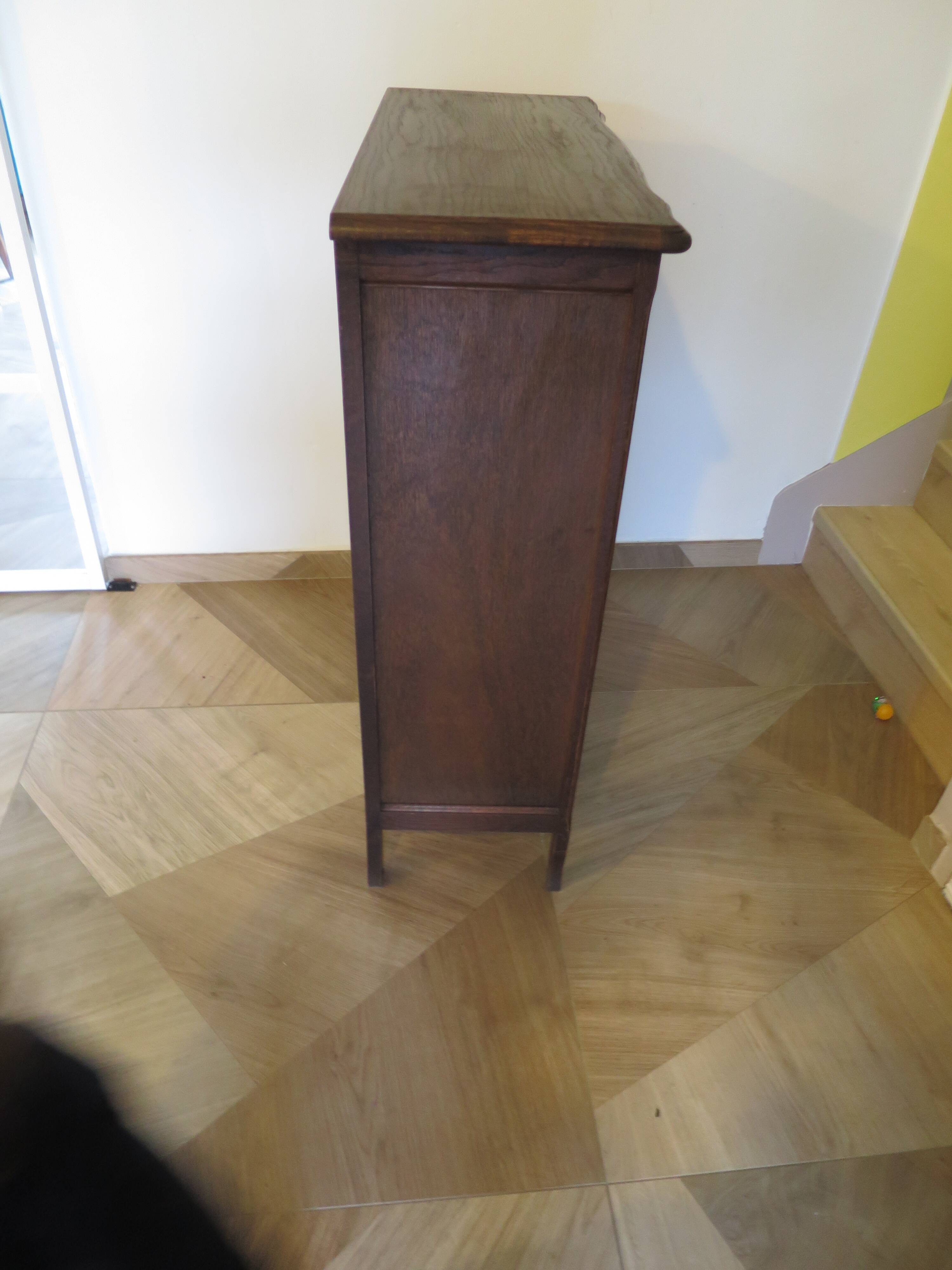 Beautiful oak Bibus - 3 levels - Louis XV style