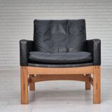 1960s, Danish lounge chair, original condition, furniture leather, solid oak wood.