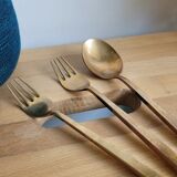 Set of 2 forks and 1 large spoon