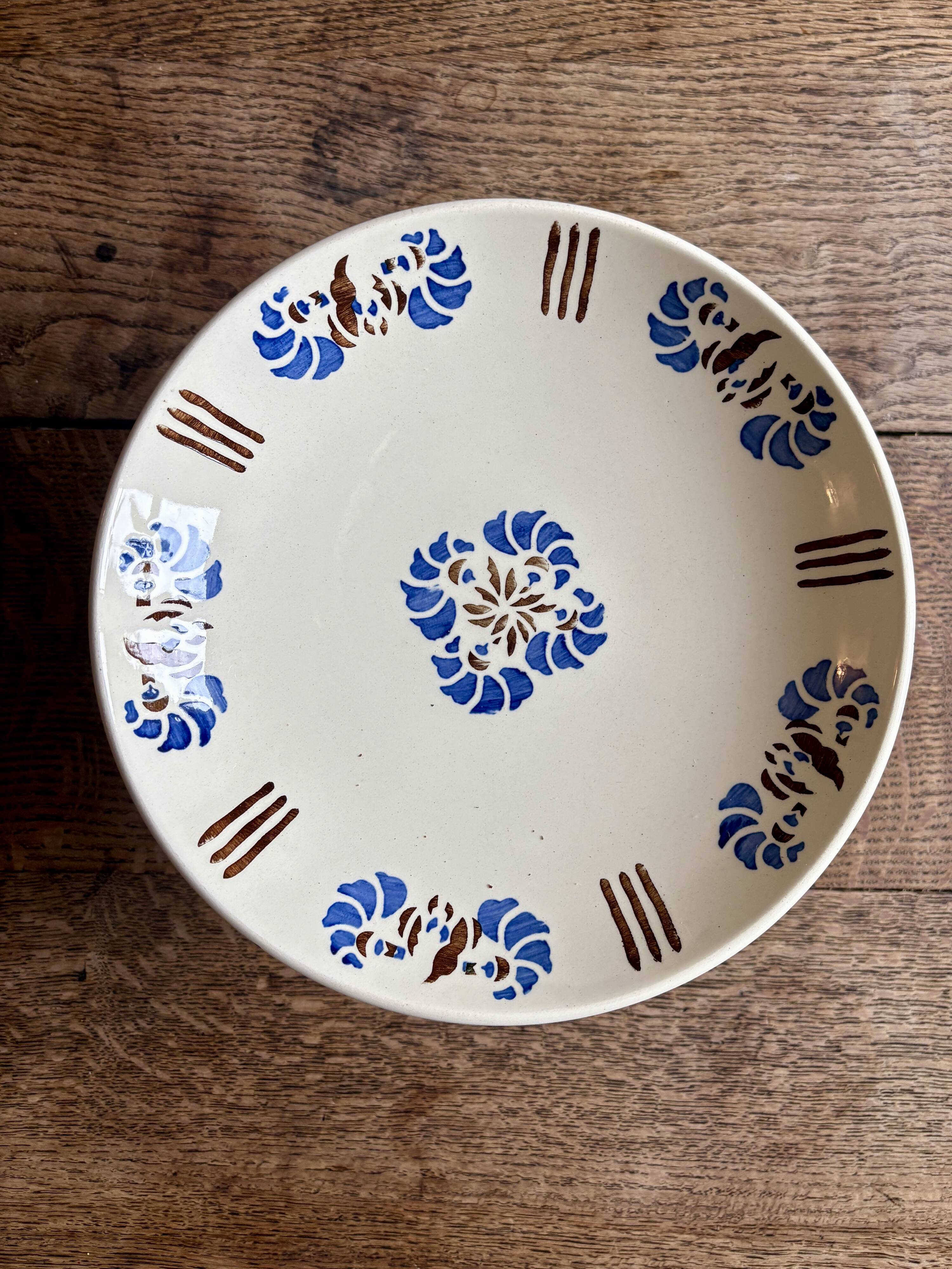 Compote dish or antique footed plate in ironstone - Laval -