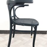 Wood curved armchair
