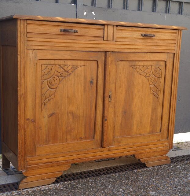 Parisian buffet 1940