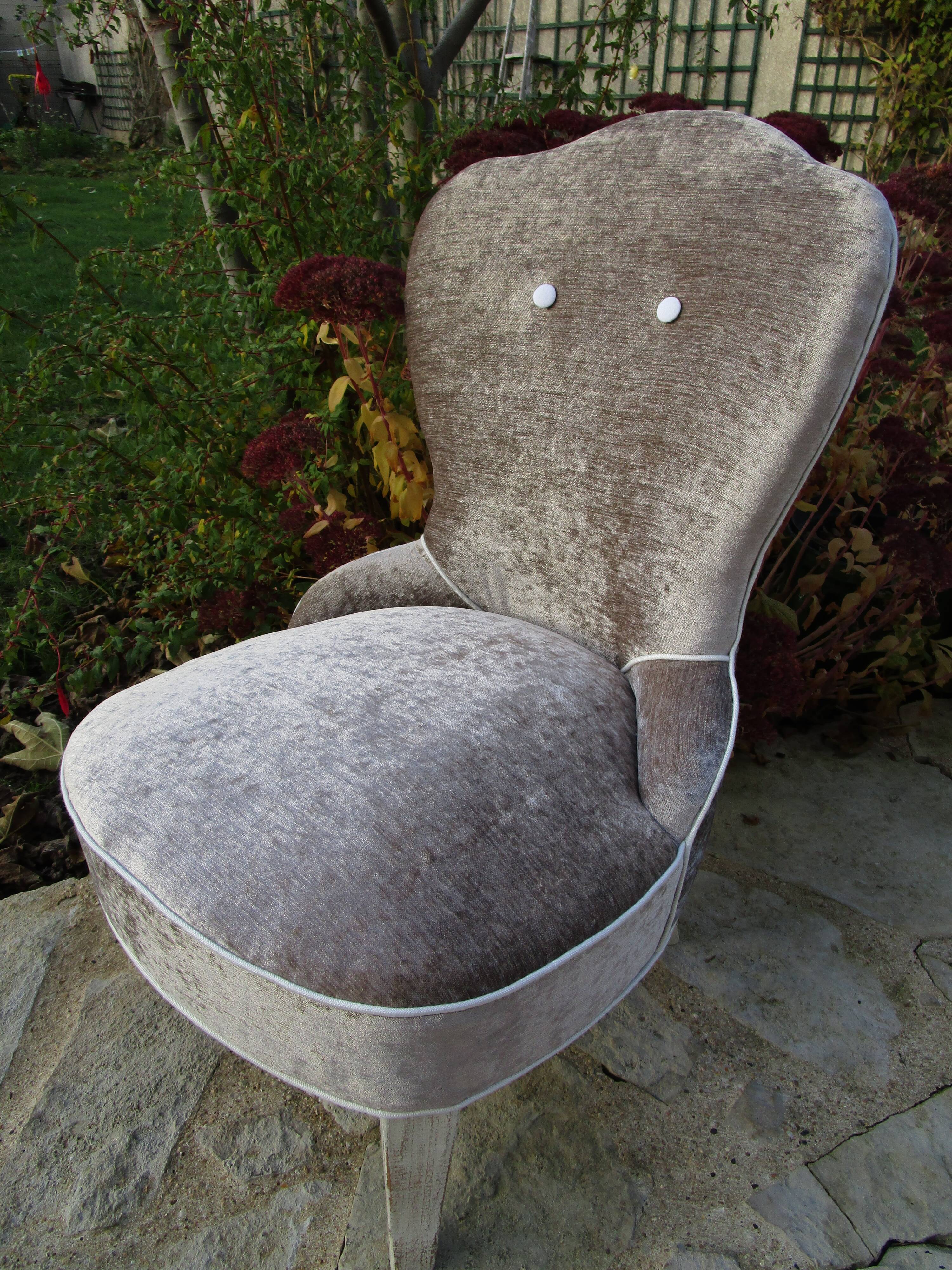 Clover chair