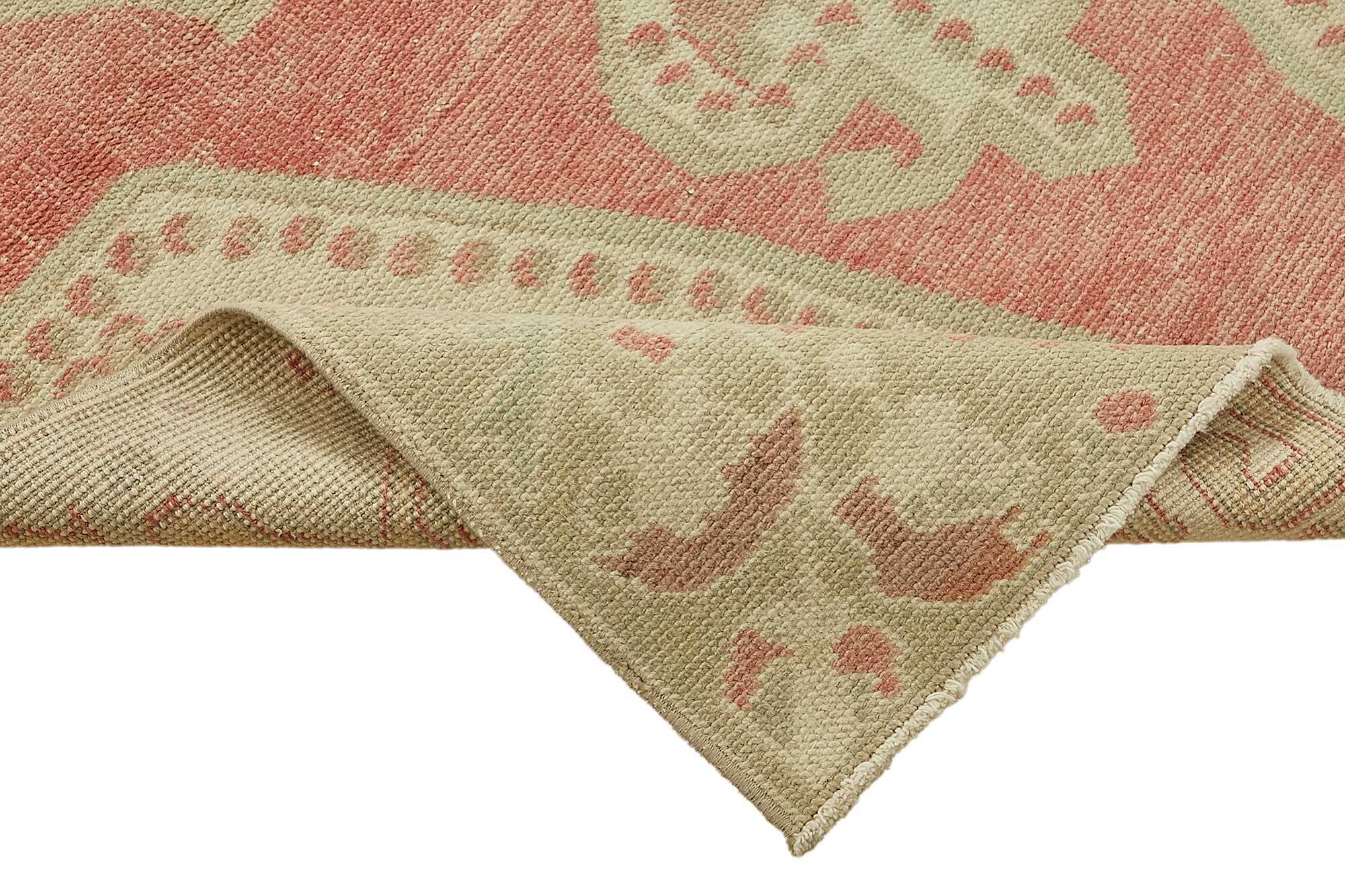 Turkish Vintage Anatolian Rug 110 cm x 208 cm