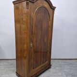 Armoire unique en noyer Ludwikowska 2