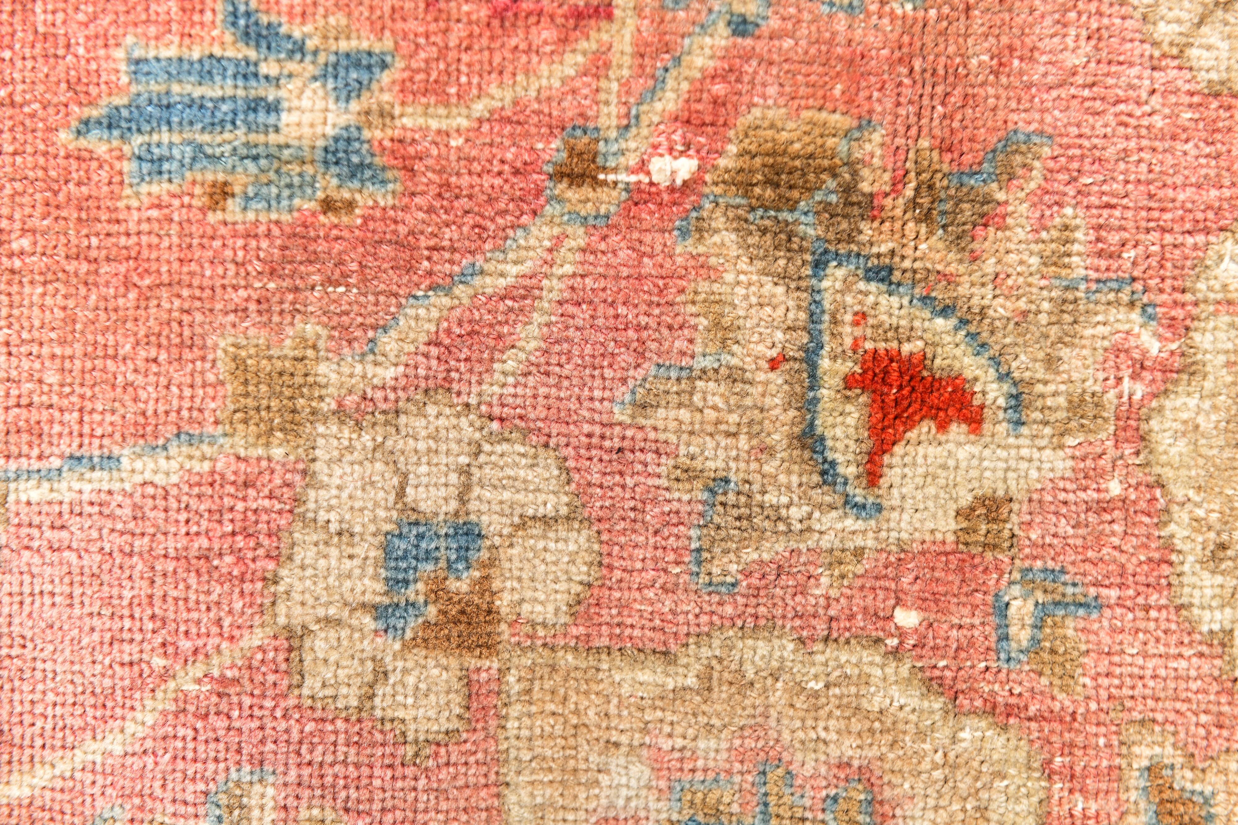 Persian Red & Cream Living Room Carpet, 279x374Cm