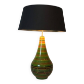 Lampe en céramique à décor de clés grecques