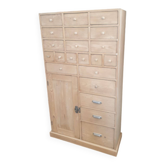 Trade furniture