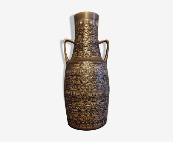 Vase Bay 608-45