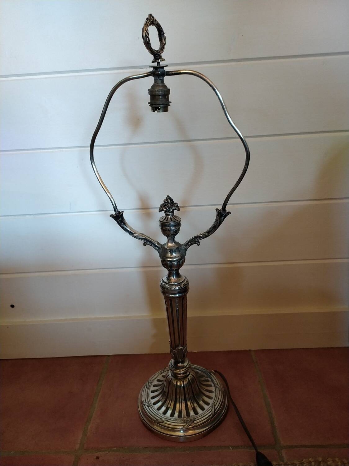 Pied de lampe Victorien en bronze argenté