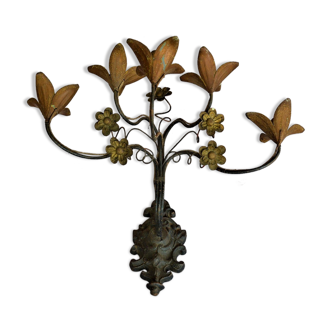 Wrought iron wall applique
