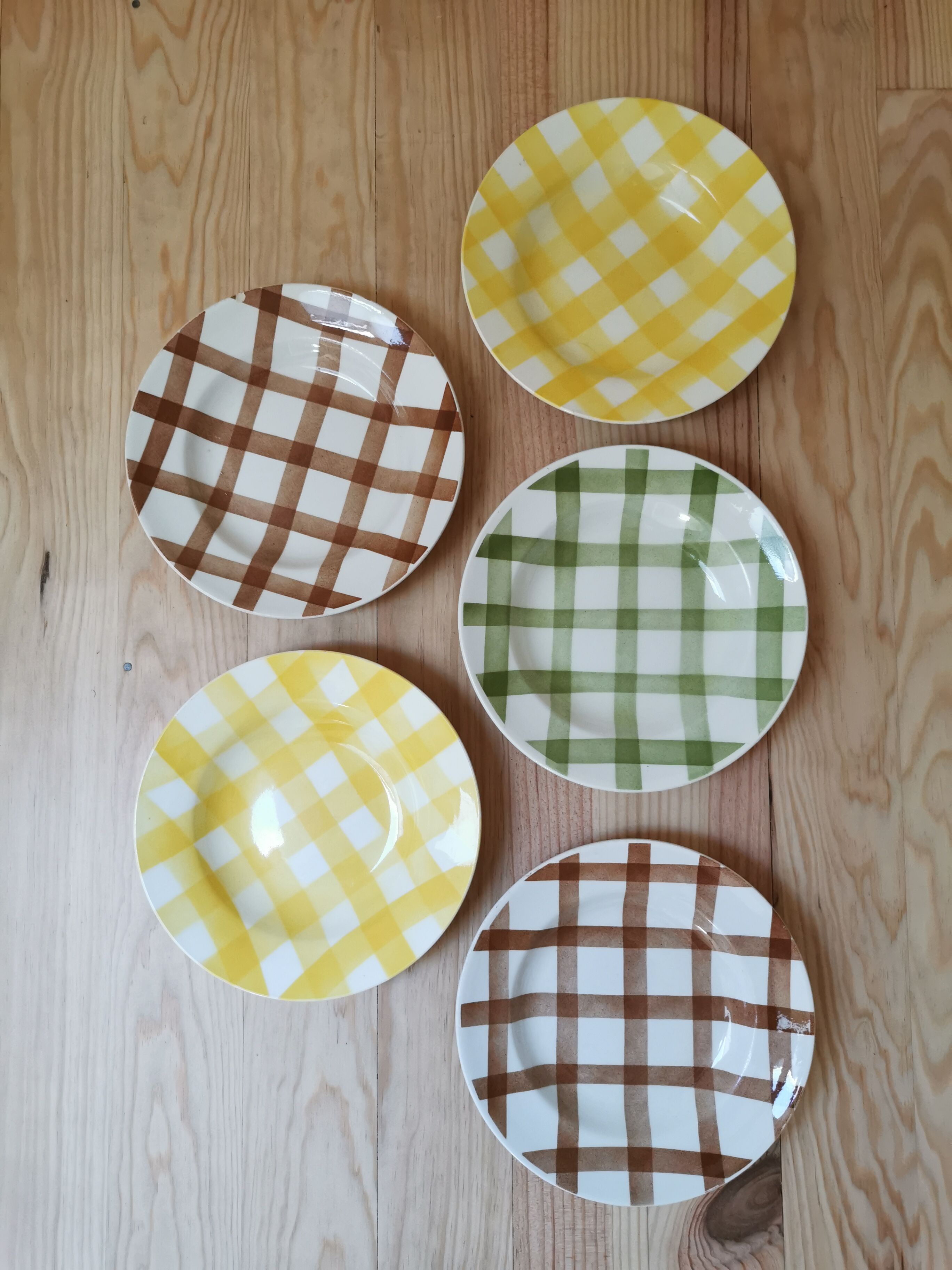 Mismatched vintage hollow plates