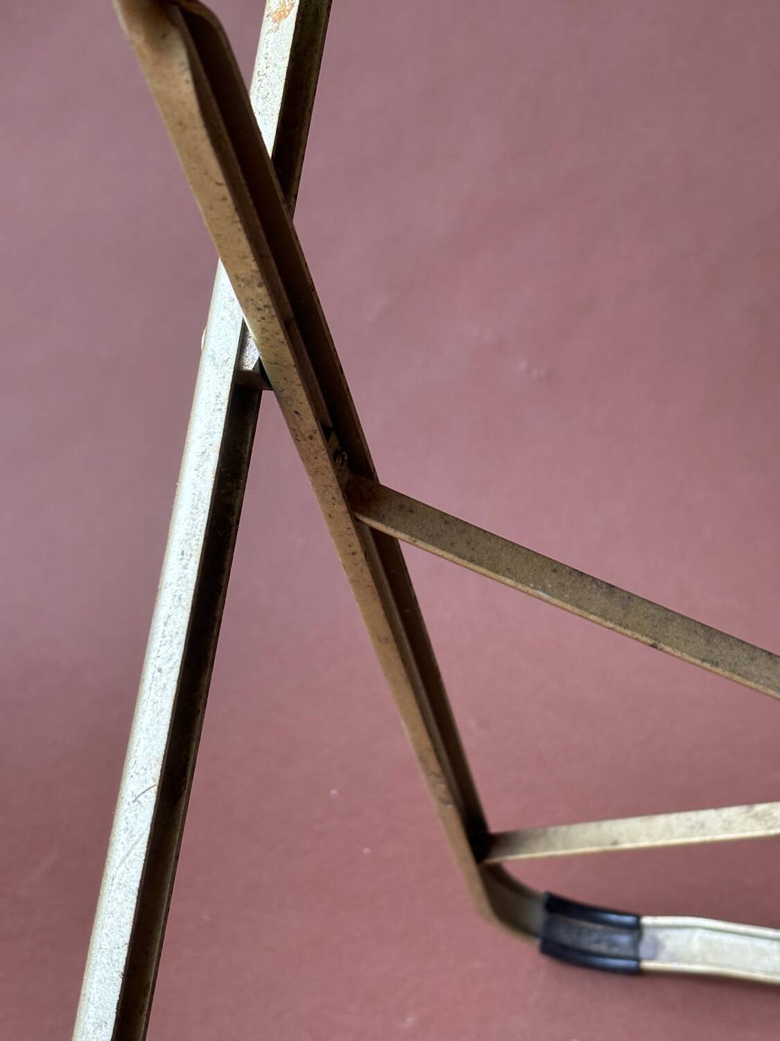 Chaisor velvet folding chair