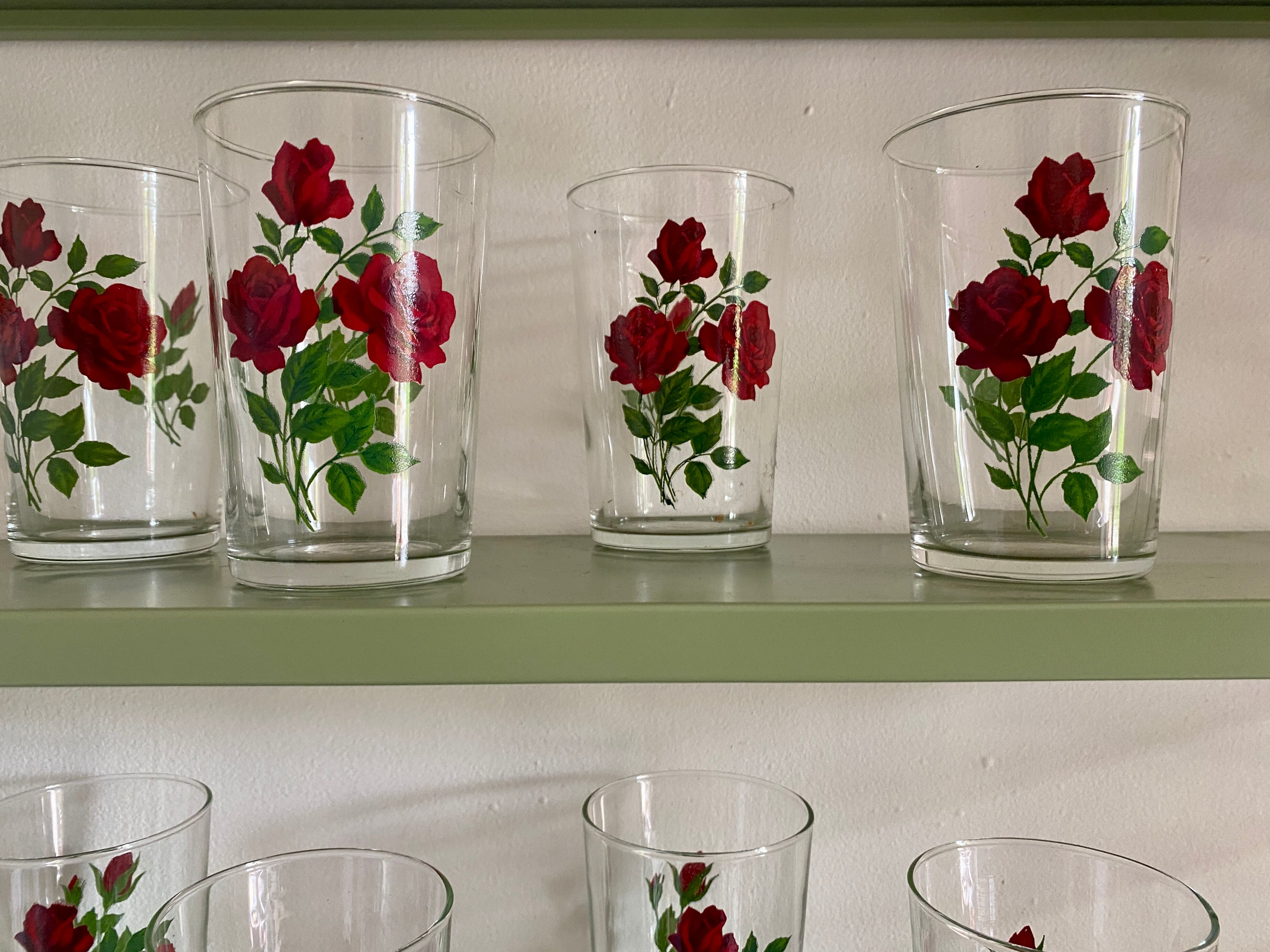 Set of 9 vintage glasses with flower designs - red roses -