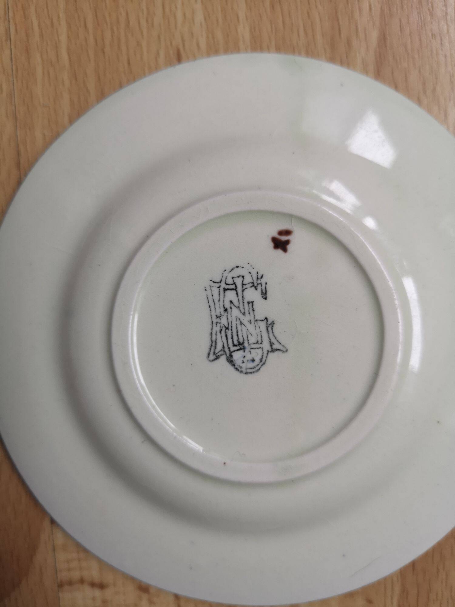 Soap holder / dish in enameled ceramic - gien - vintage 1876