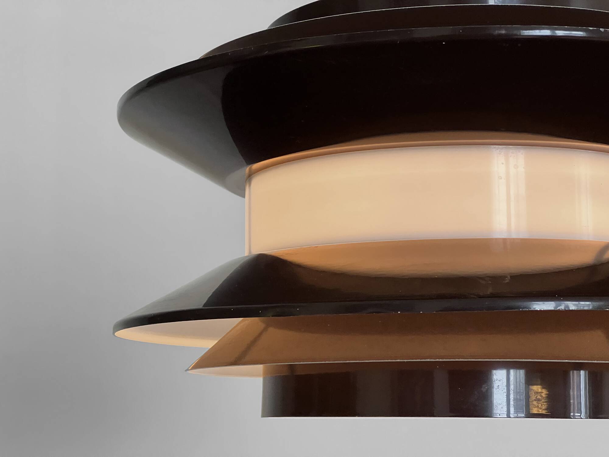 Pendant light "Trava" large brown version by Carl Thore for Granhaga Metallindustri. Sweden 1970s.