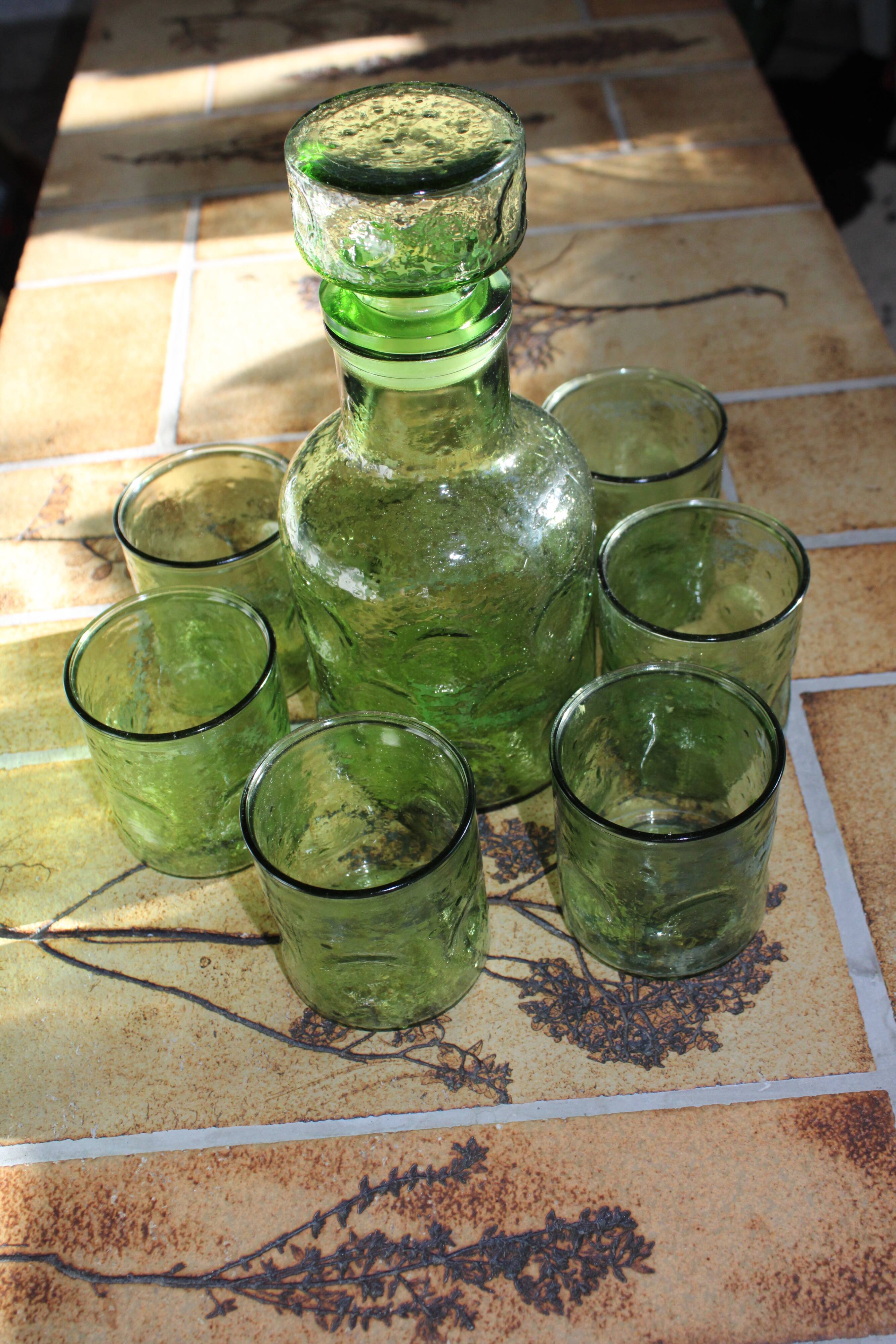 Orangeade or fruit juice service