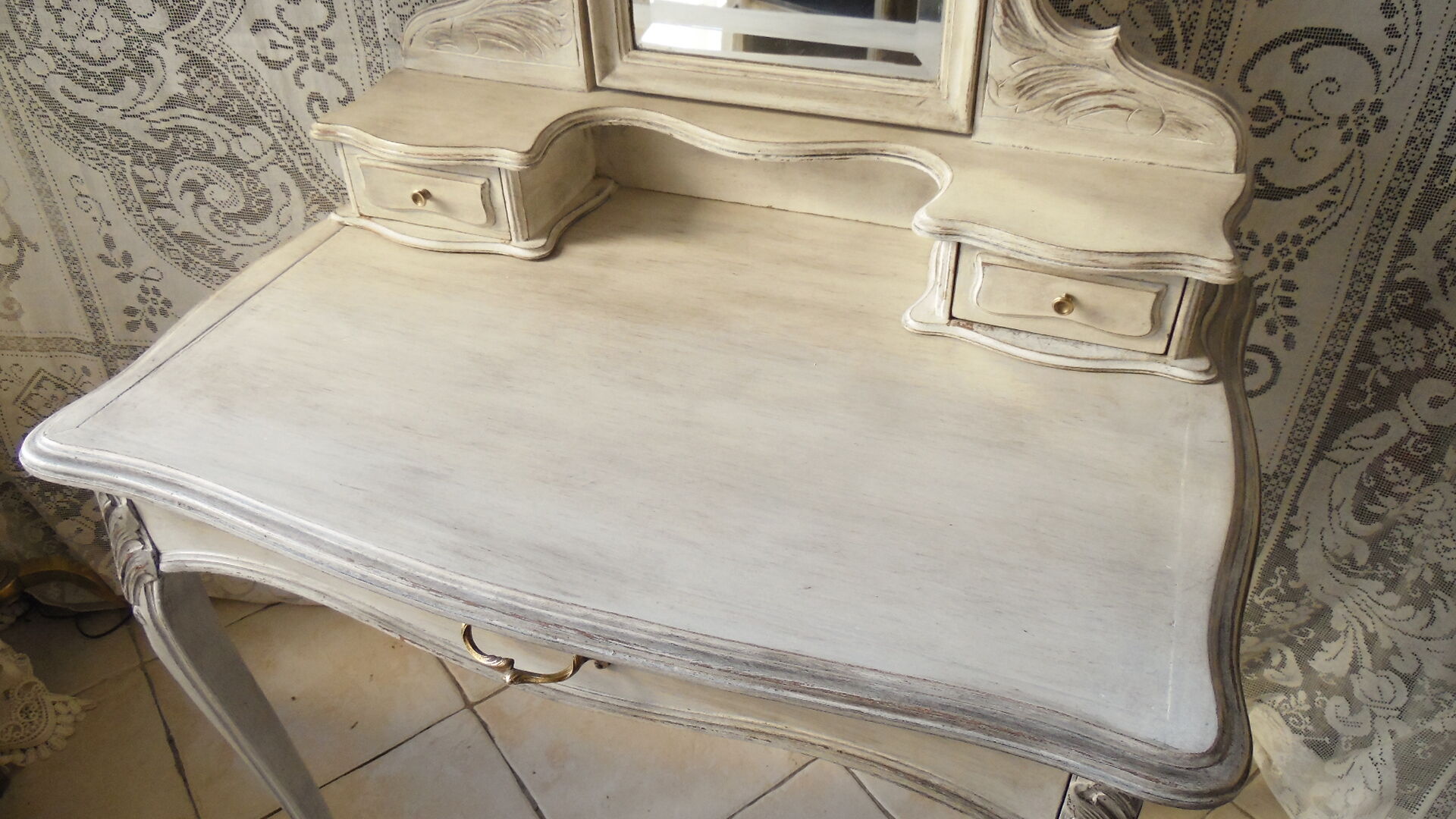 Former white grey patina hairdresser mirror table 2 Shabby chic drawer