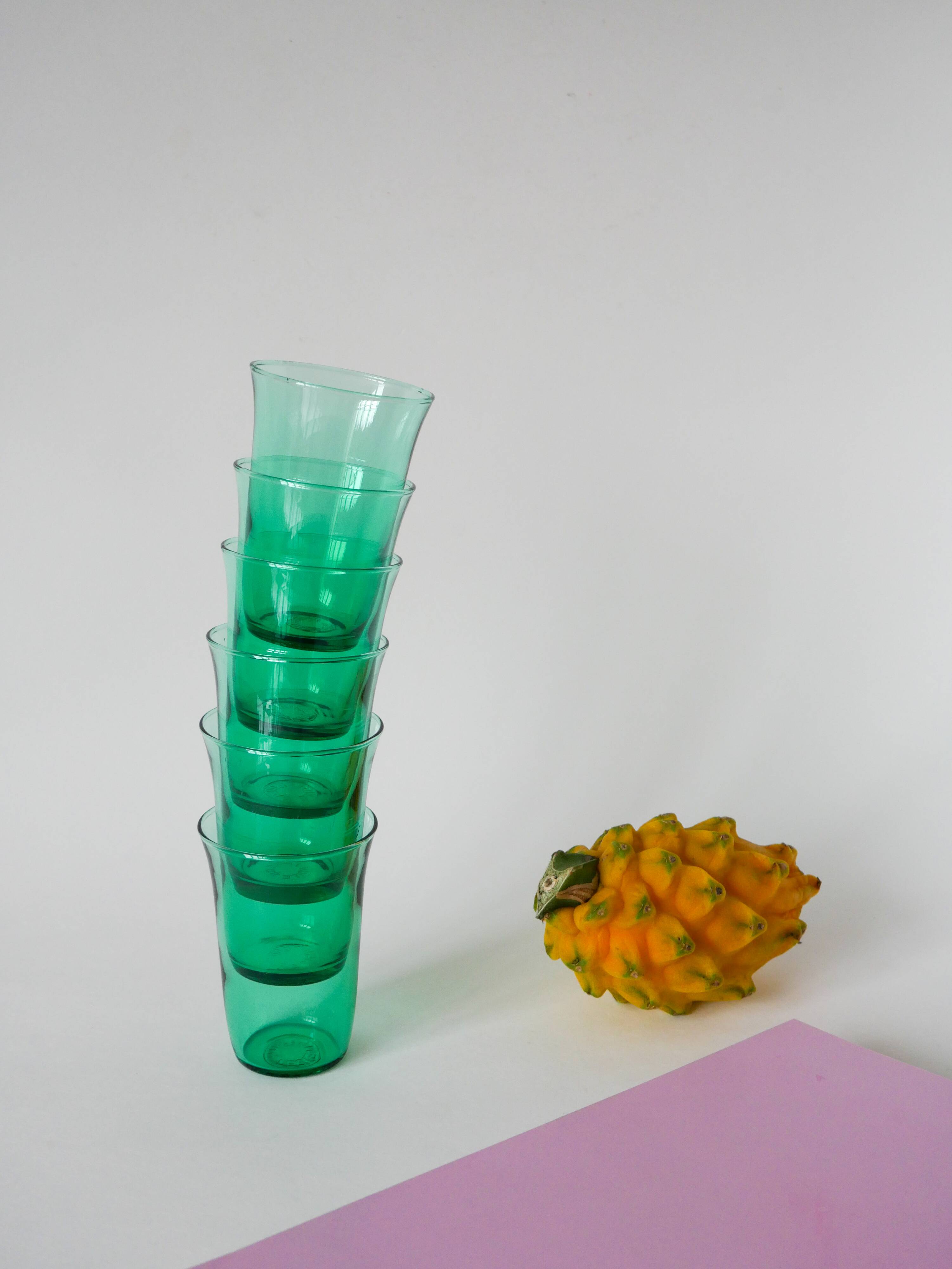 Set of 6 green glass glasses 1970