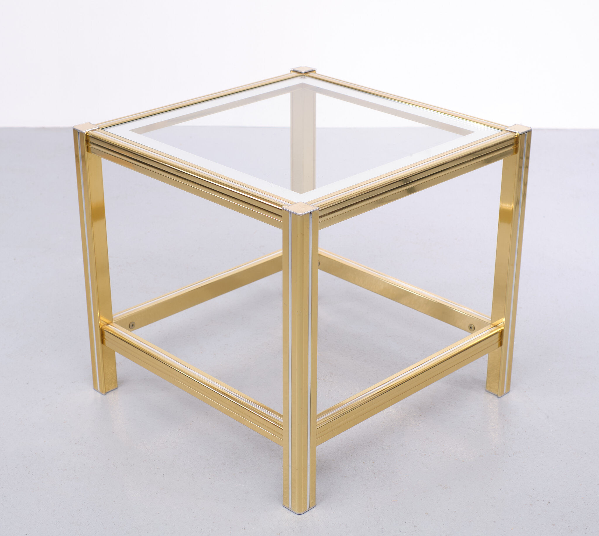 Hollywood regency brass side mirror side table, 1970s