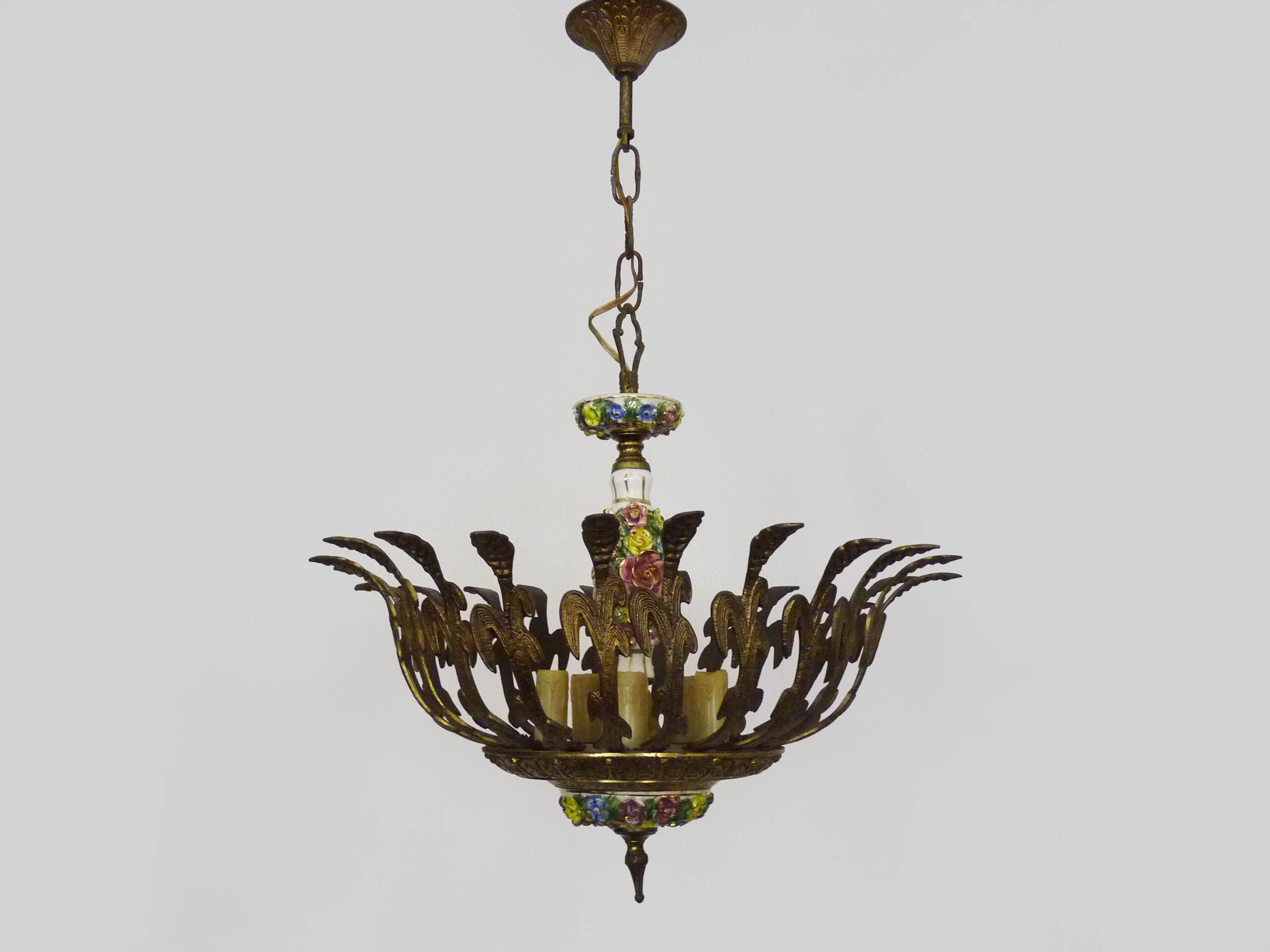 Half-basket chandelier with 5 lights in bronze and Spanish ceramic. 1960s
