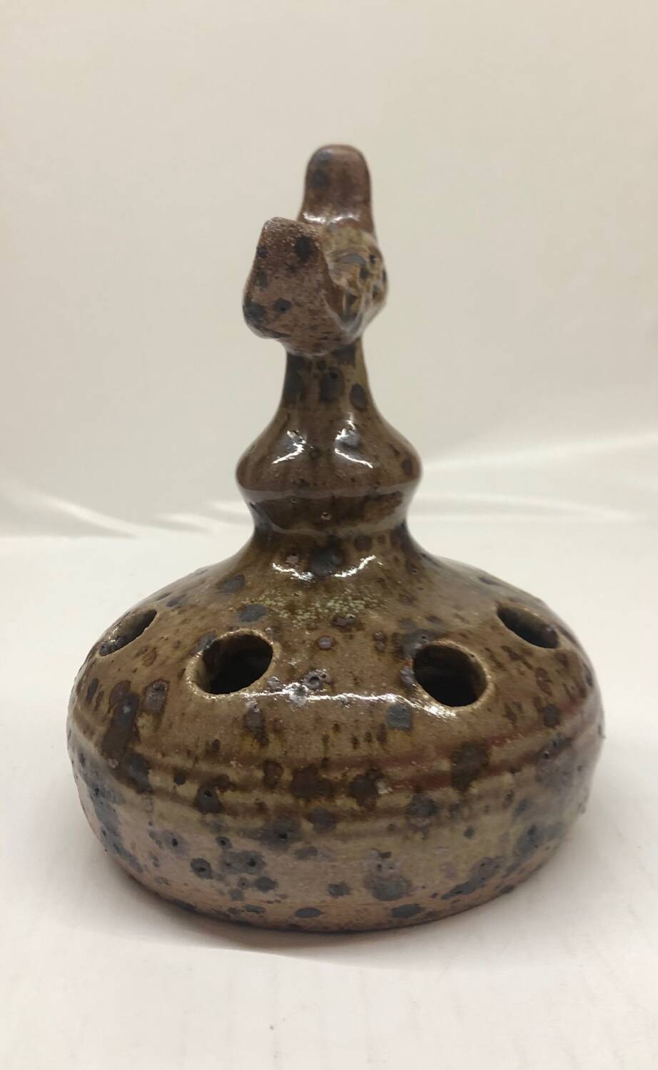 Vase en grès pyrite zoomorphe
