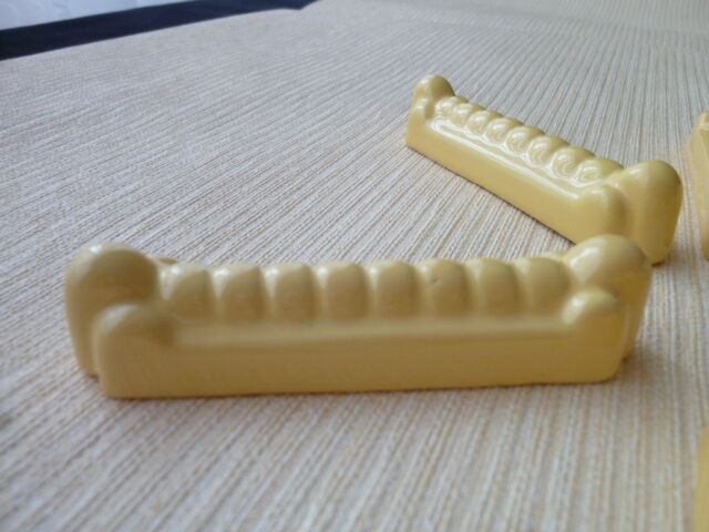 Box of 6 vintage knife holders in yellow ceramic