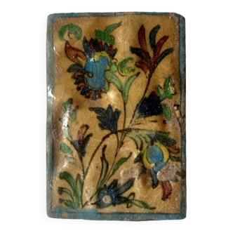 Old ceramic wall plaque - floral decor