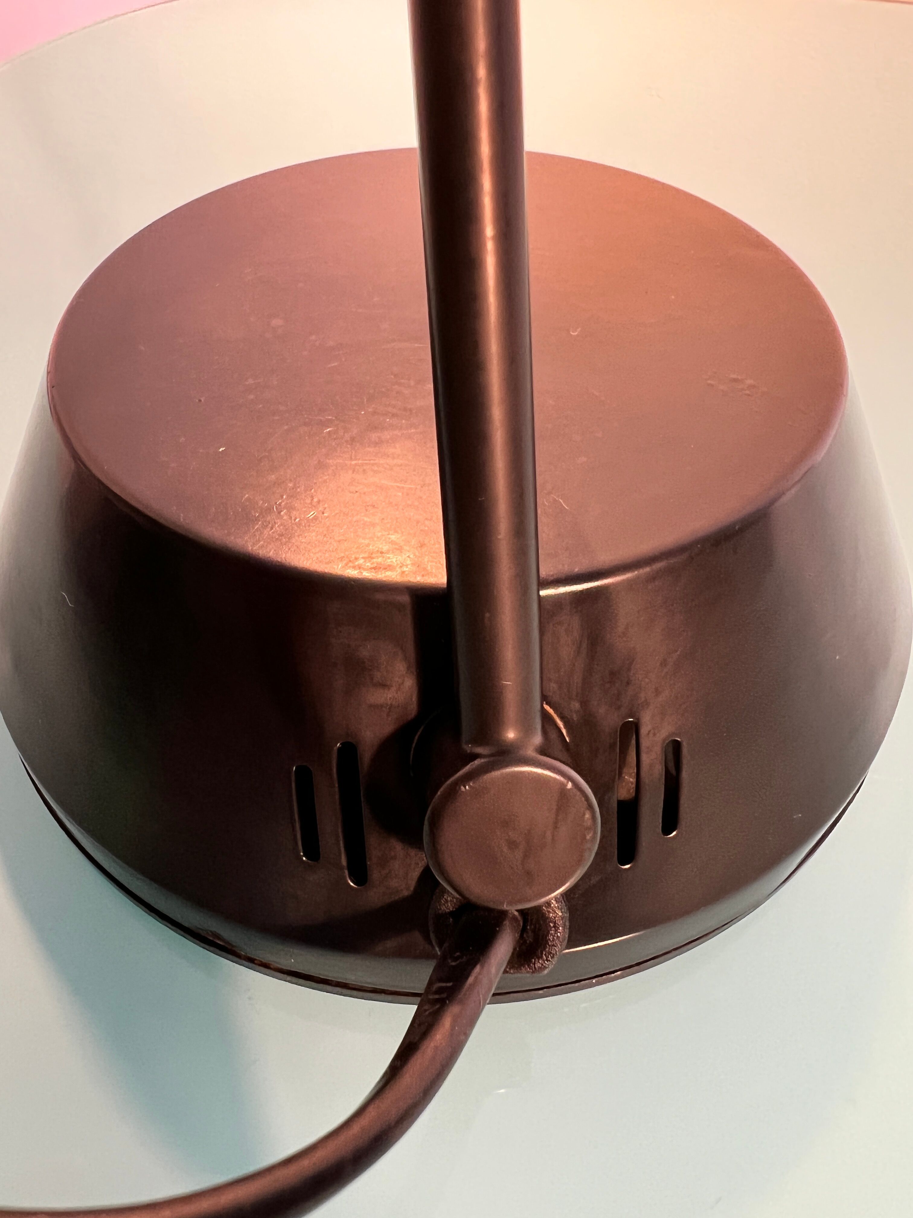 Vintage bedside lamp from the 1980's Fase