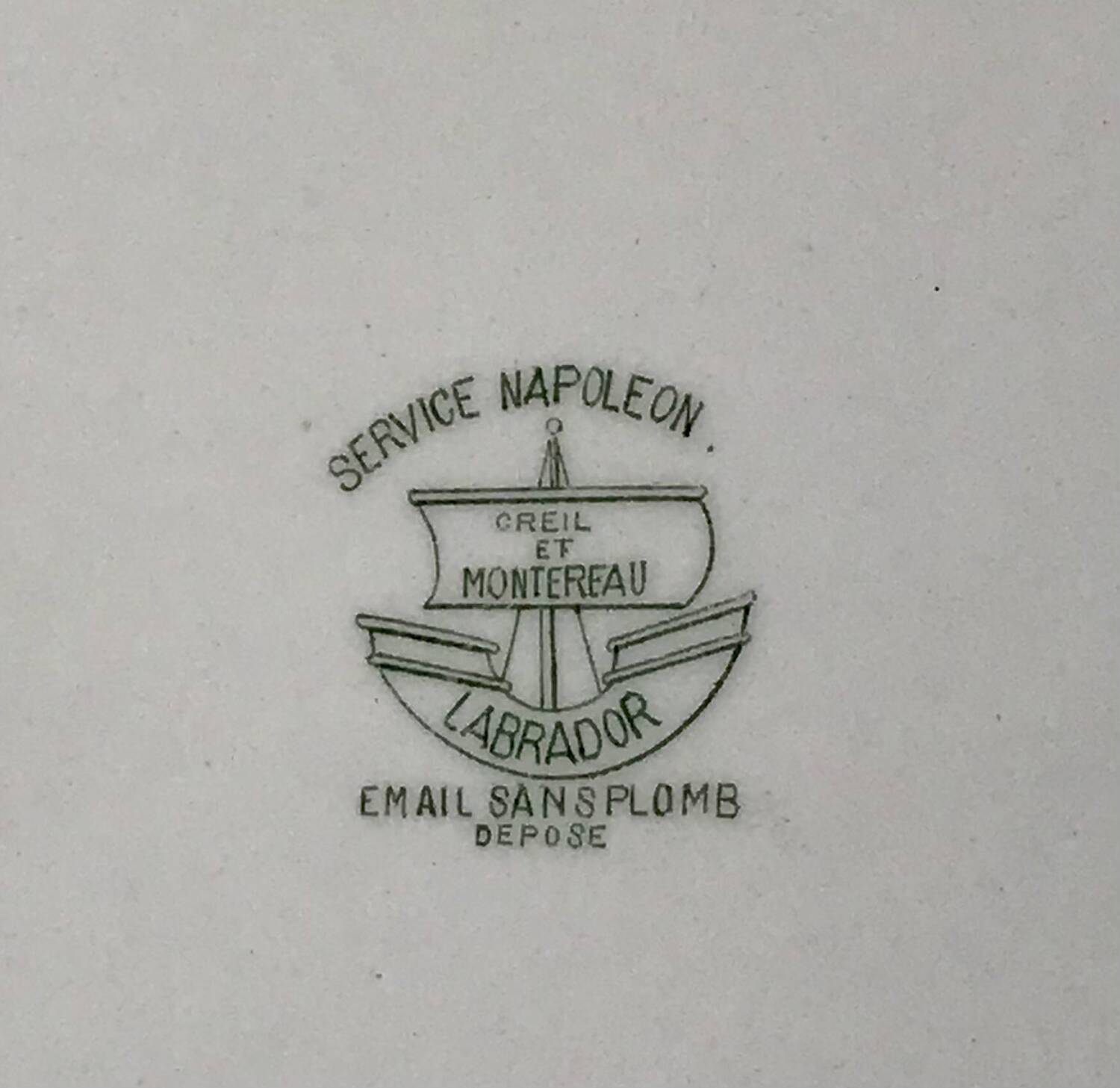 Oval serving dish Creil et Montereau Labrador Napoleon